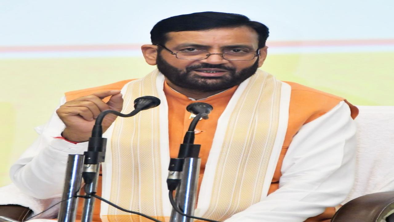 घोषणाएं केवल वादे नहीं, बल्कि जनकल्याण के लिए संकल्प हैं, जिन्हें धरातल पर उतारना पहली प्राथमिकता
